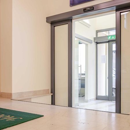 Hotel Posta - 3 Stars - Comfortable Stay In Вентимилья Экстерьер фото