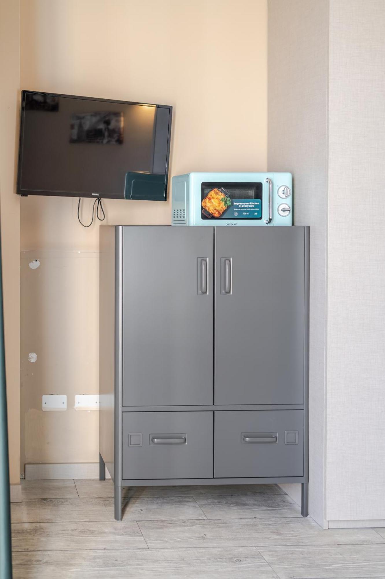 Hotel Posta - 3 Stars - Comfortable Stay In Вентимилья Экстерьер фото